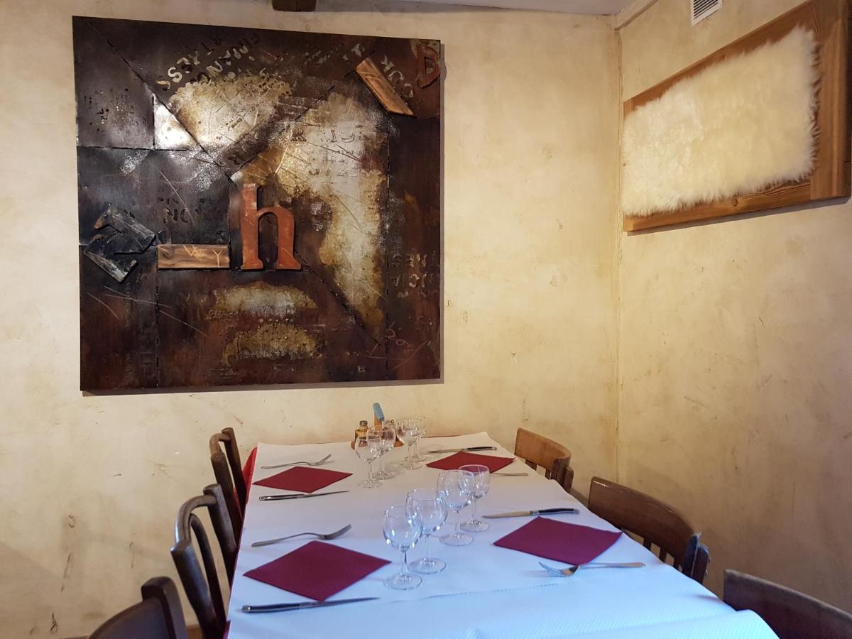 מלון Saint-Nicolas-la-Chapelle  Chalet La Source מראה חיצוני תמונה