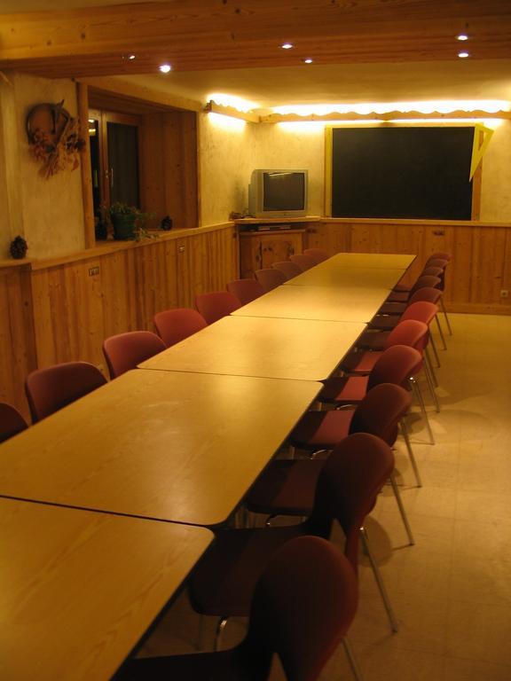 מלון Saint-Nicolas-la-Chapelle  Chalet La Source מראה חיצוני תמונה